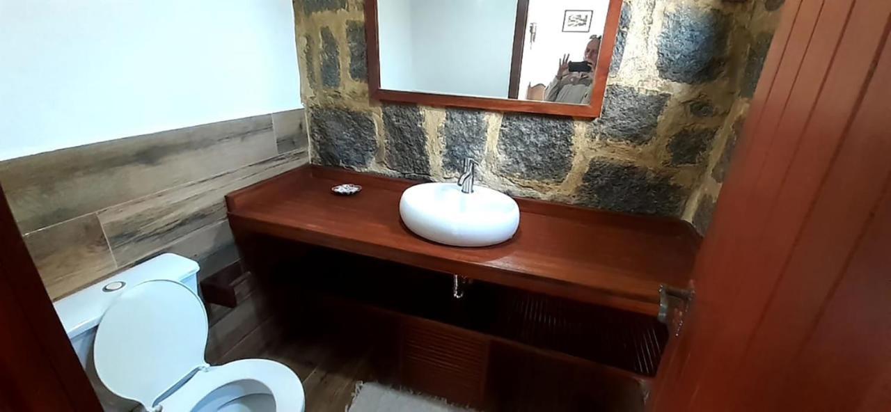 Chacara Com Wi-Fi, Churrasqueira E Lazer Em Cunha Buitenkant foto